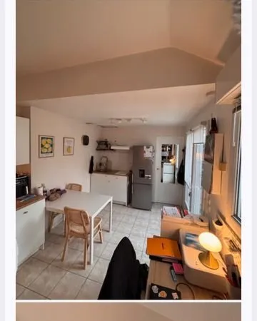 Appartement hyper centre le Vaudreuil avec cour