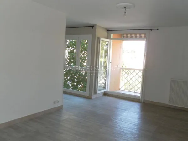 Appartement 4 pièces 80 m² 