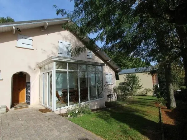 Maison 6 pièces 200 m² 