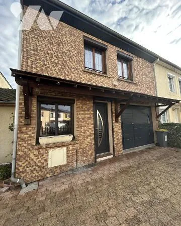 Maison 5 pièces 109 m² 
