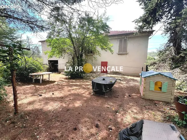 Maison 6 pièces 145 m² 