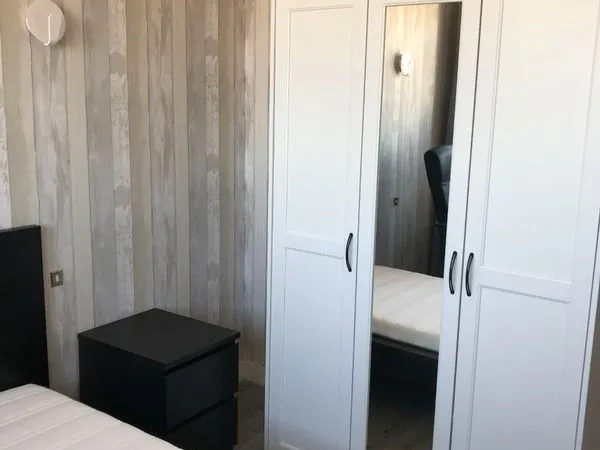 Chambre meublée Montreuil 