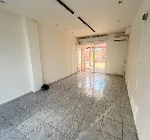 Local commercial 23 m² 