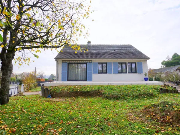 Maison de plain-pied 5 pièces 82 m² 