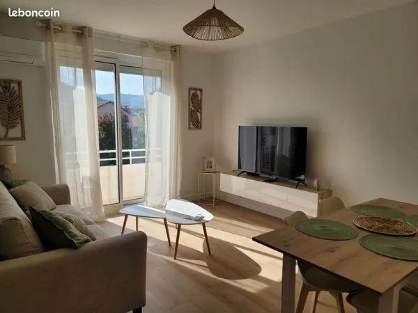Chambre dans Appartement Meublé Refait à NEUF 