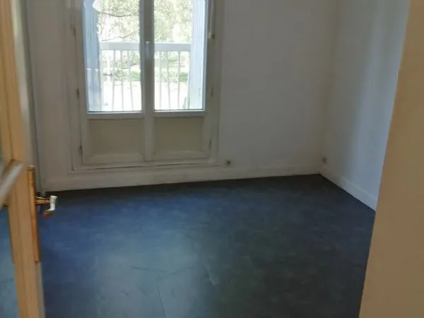 Une chambre dans T4 Colocation 
