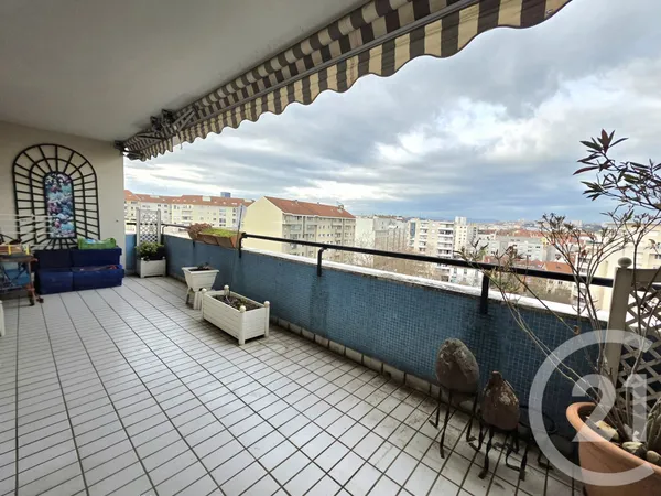 Appartement 4 pièces 99 m² 
