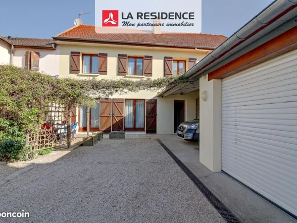 Maison de village 5 pièces 145 m² 
