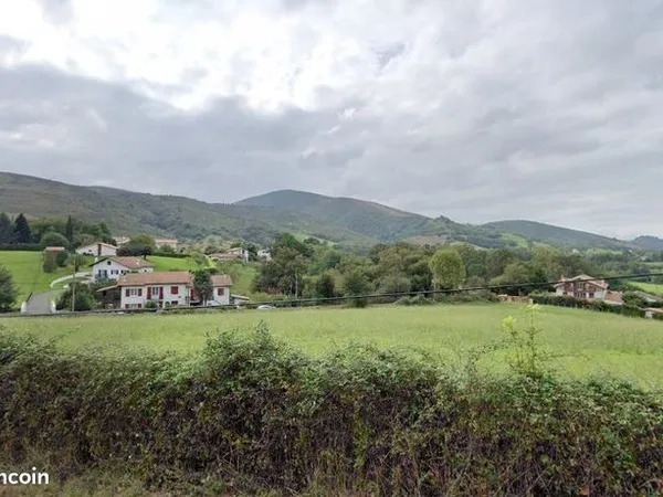 Terrain 645 m² 