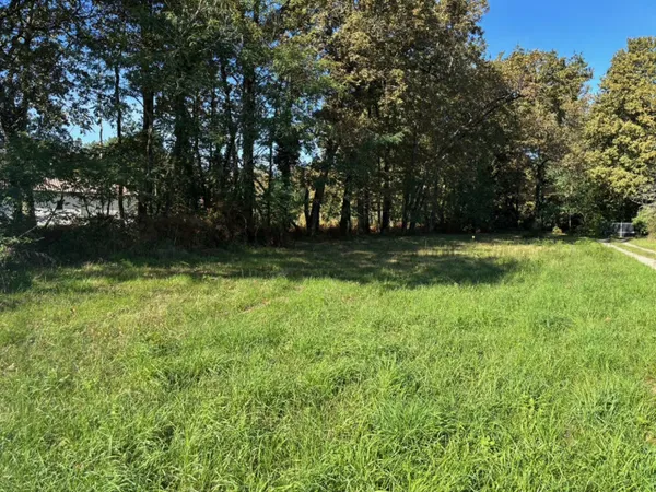 Terrain 800 m² 