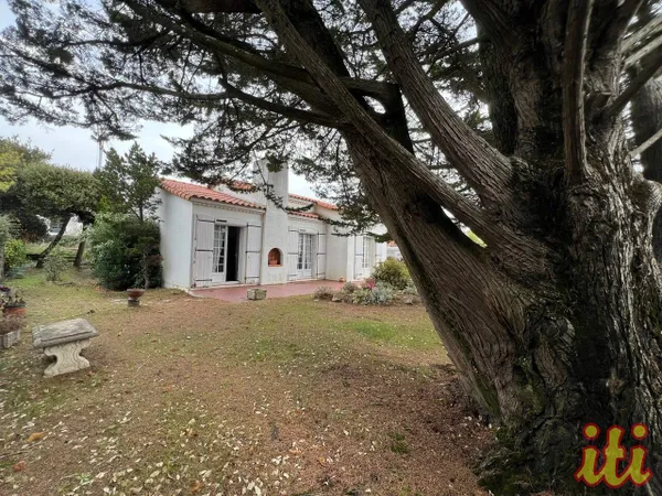 Maison de plain-pied 4 pièces 83 m² 