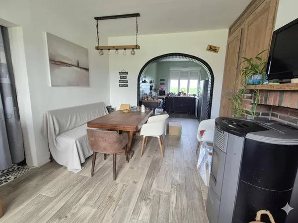Maison 7 pièces 166 m² 