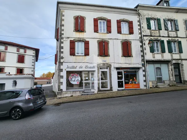 Hasparren - Vente Ensemble - centre 