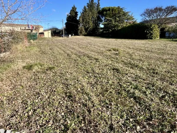 Terrain 1506 m² 
