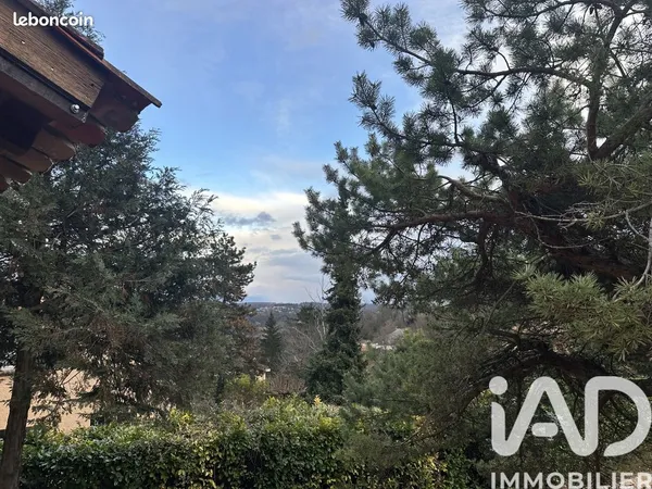 Maison 6 pièces 141 m² 
