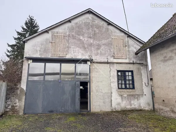 Local 263 m² Beaulon 