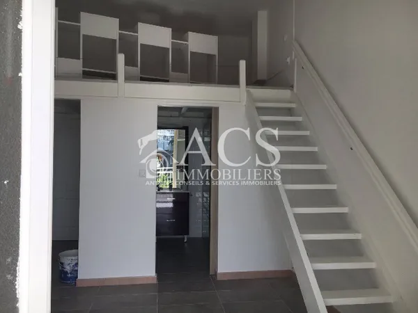 Studio 1 pièce 21 m² 