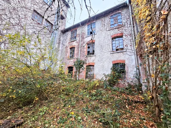 Plateau Atypique • Fort potentiel •Epinal Saint-Laurent 