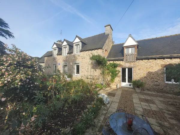Longère 8 pièces - 170m² - PLUDUAL (22290) 