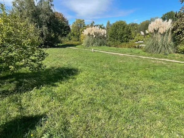 Terrain 600 m² 