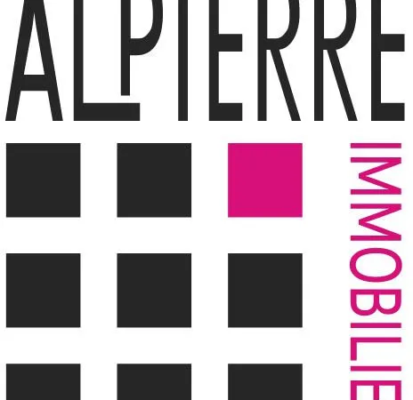 BORDEAUX CENTRE VILLE APPARTEMENT DEUX PIECES LUMINEUX ET TR 
