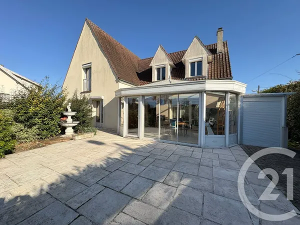Maison de plain-pied 5 pièces 180 m² 