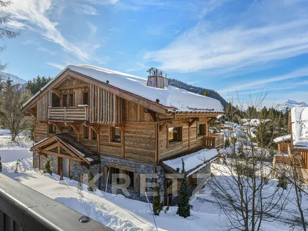 Megeve- Mont D'arbois - Chalet 395 m2 en cours de finitions 
