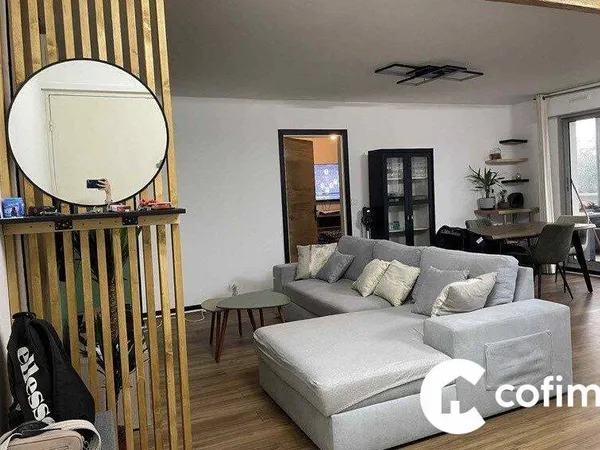 Appartement 4 pièces 84 m² 