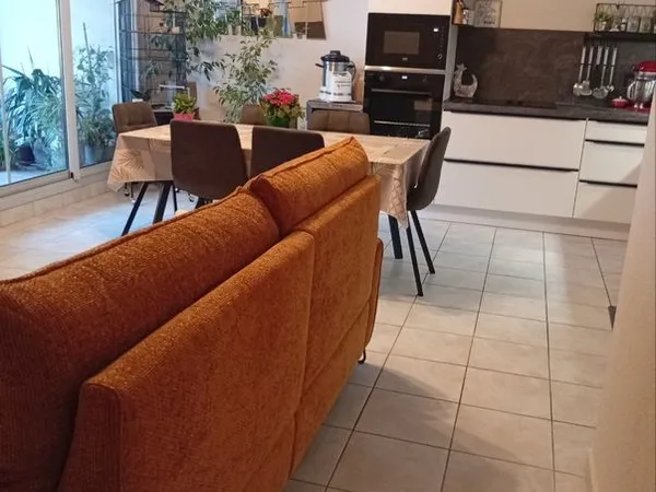 Apt T3 avec terrasse, garage et cellier 
