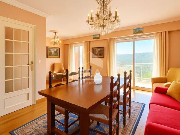 Appartement 4 pièces 76 m² 