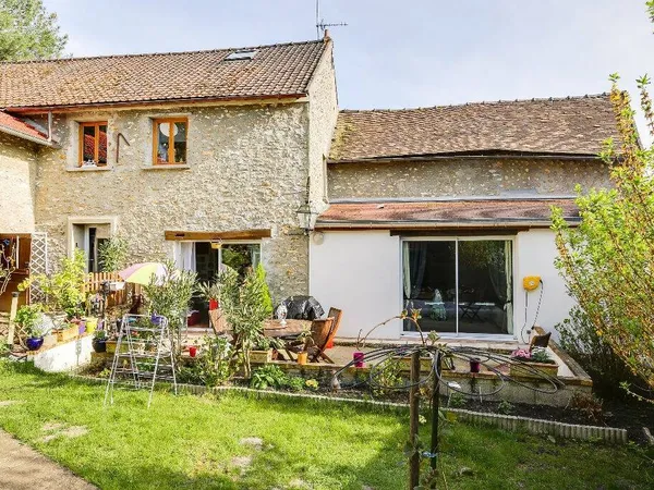 Maison 4 pièces 180 m² 