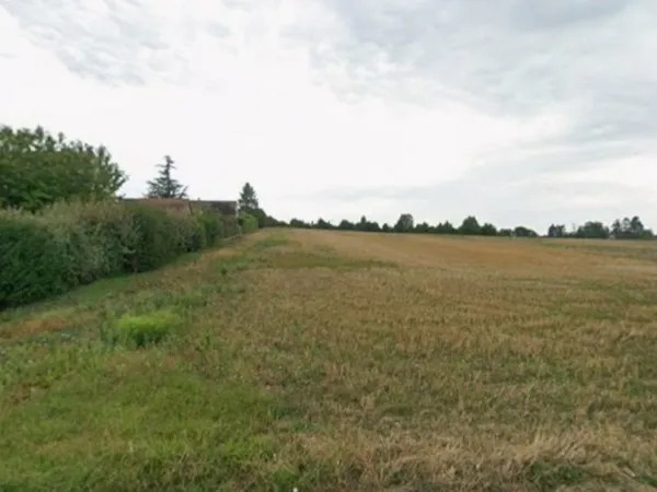 Terrain 753 m² 