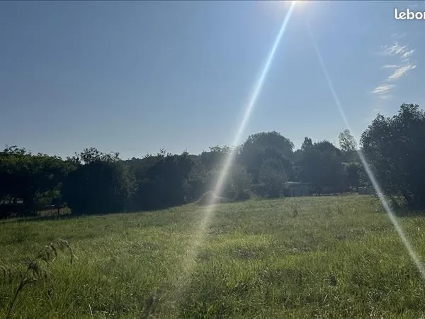 Terrain 1 827 m² Corgnac Sur L Isle 