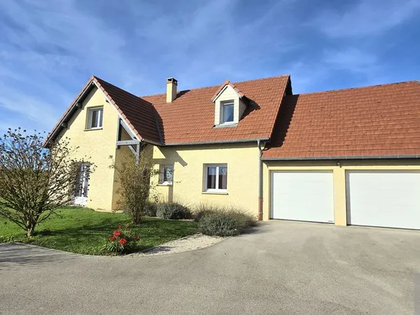Maison 6 pièces 132 m² 