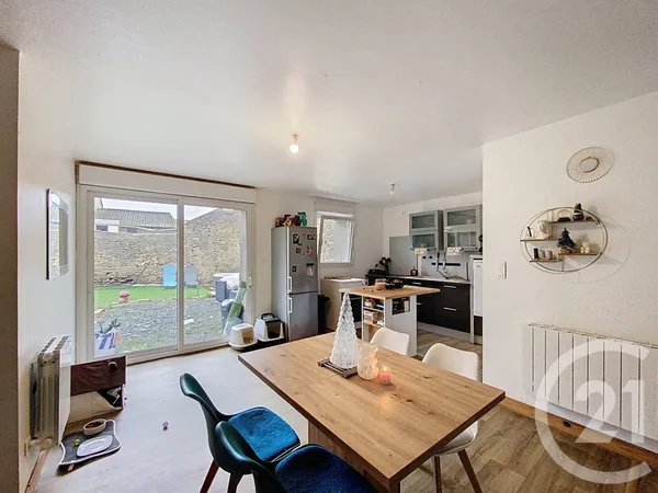Maison 6 pièces 122 m² 