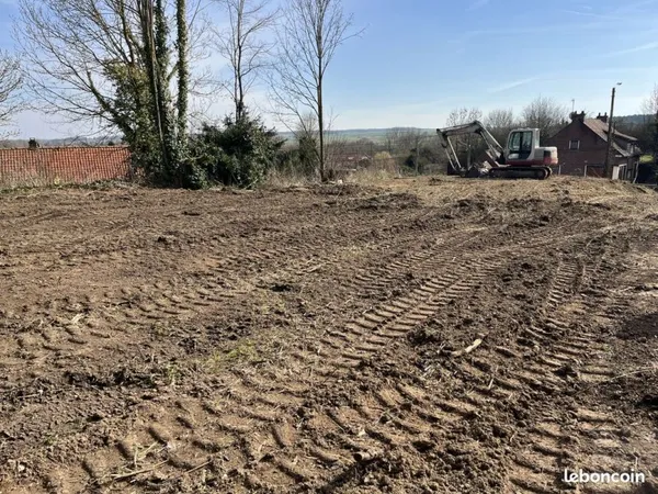 Terrain 1900 m² Hangest-sur-Somme