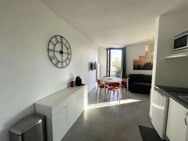 COMPANS CAFFARELLI - STUDIO MEUBLE 26M2 