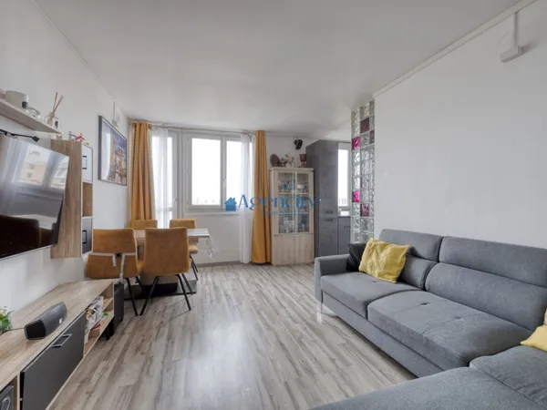 SUPERBE APPARTEMENT 4 PIECES - LUMINEUX ET ELEGANT 