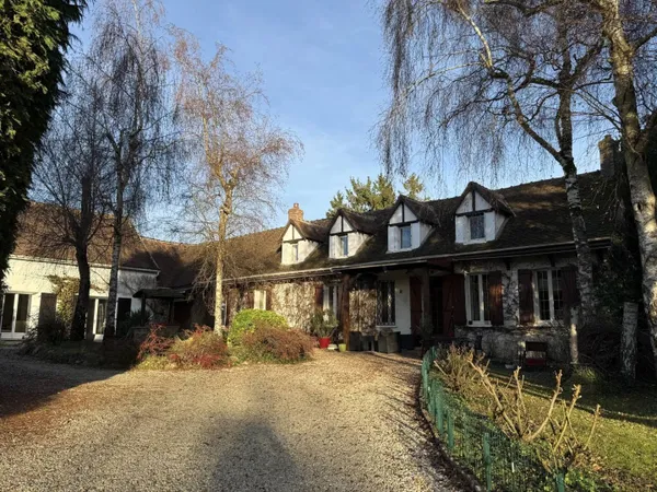 Maison 8 pièces 197 m² 