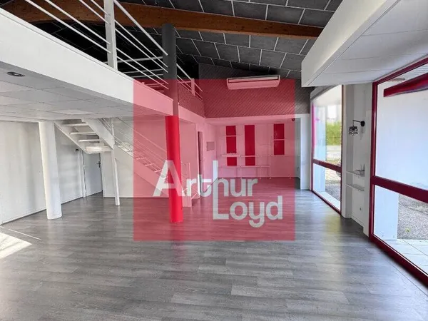 Local commercial 250 m² 