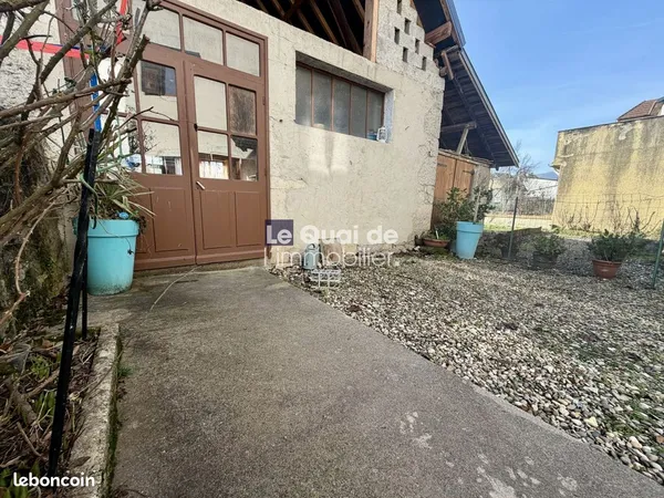 Maison de ville 1 pièce 50 m² 