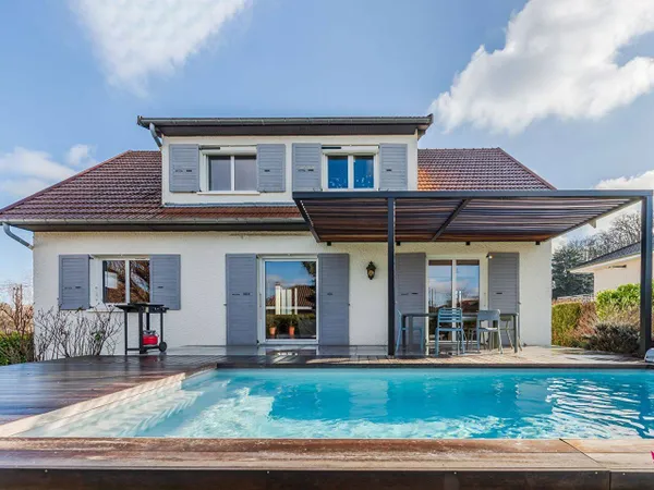 Maison 6 pièces 147 m² 