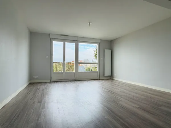 Appartement 3 chambres au coeur de Bain de Bretagne, fonctionnel et lumineux 