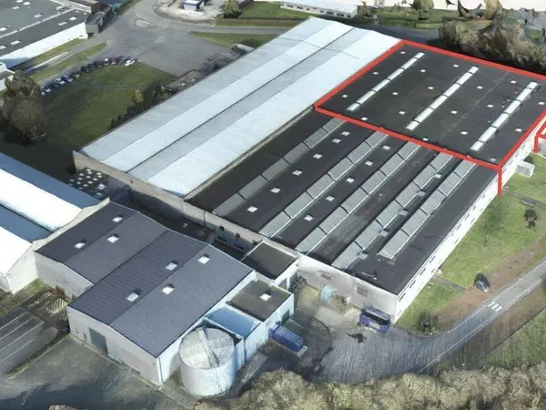 Entrepôt 3400 m² 