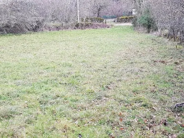 TERRAIN 850m2 avec CU 