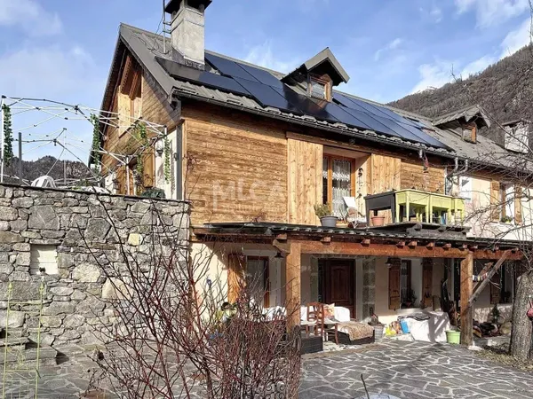 Maison 5 pièces 147 m² 
