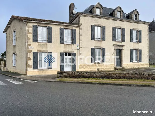Maison 6 pièces 177 m² 
