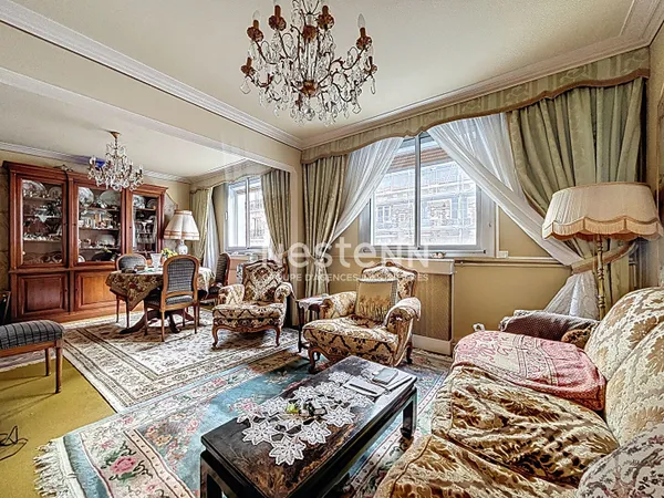 ISSY LES MOULINEAUX - CENTE VILLE - Appartement 3 pièces de 59 m2 traversant 