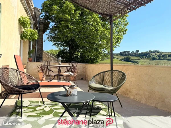 Maison 9 pièces 238 m² 