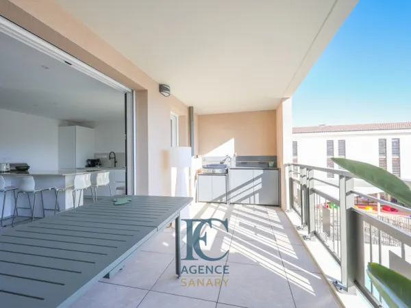 Appartement T3 de 65 m² traversant avec terrasse et garage 